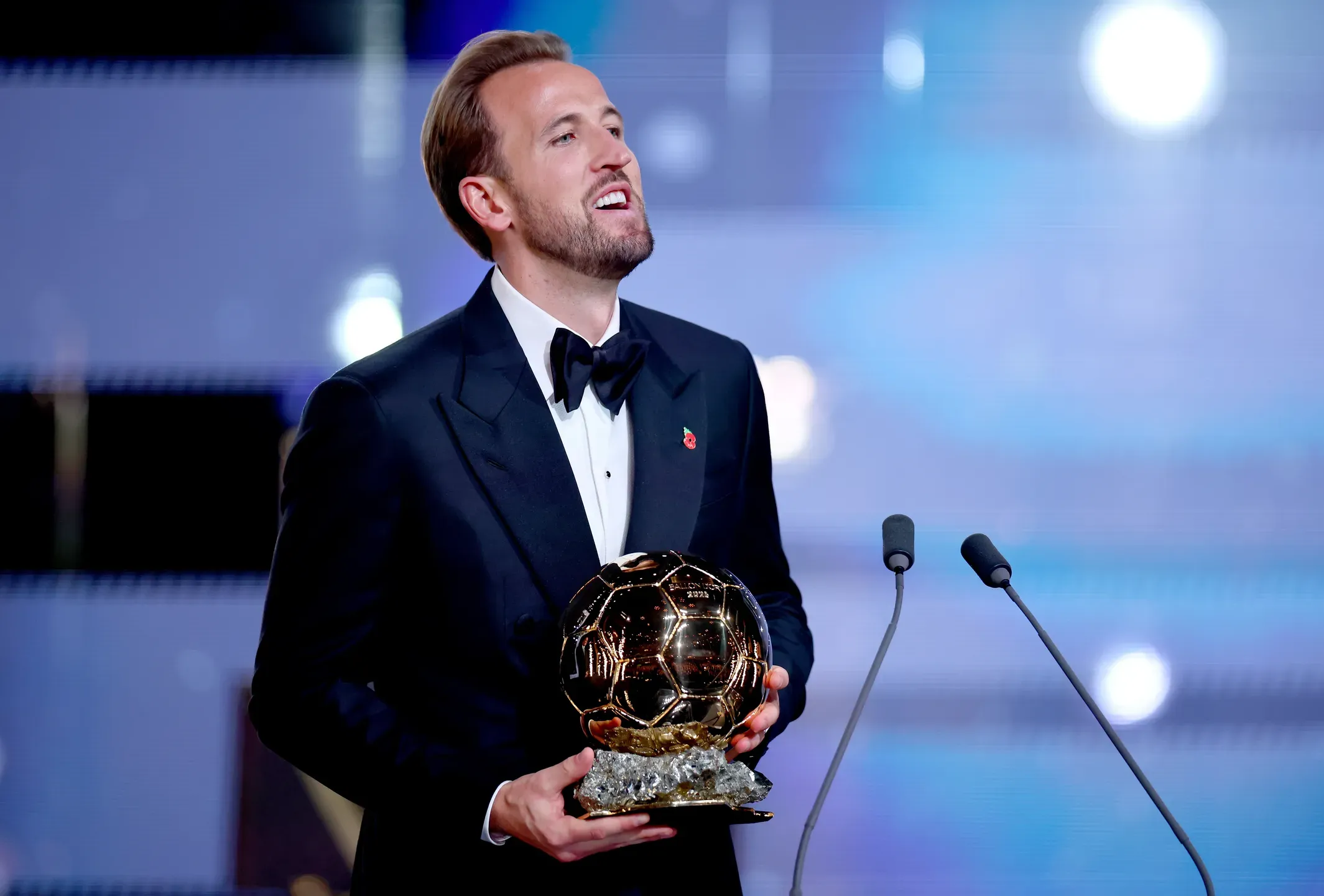 Harry Kane é o novo Bola de Ouro